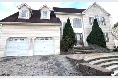 11 Decicco Dr, Raritan, NJ 08869 - Photo 1