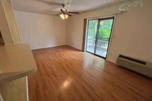 20-301 Delar Parkway, Franklin Township, NJ 08823 - Photo 2