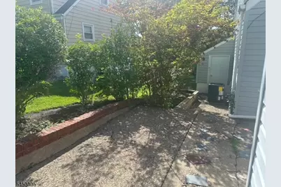 1 Hillairy Ct, Morristown, NJ 07960 - Photo 30