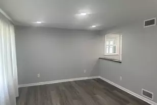 1 Hillairy Ct, Morristown, NJ 07960 - Photo 4