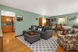 340 Saddle River Rd, Saddle Brook Township, NJ 07663 - Photo 10