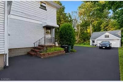 340 Saddle River Rd, Saddle Brook Township, NJ 07663 - Photo 22