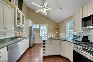 67 Fox Hill Rd, Parsippany, NJ 07834 - Photo 18