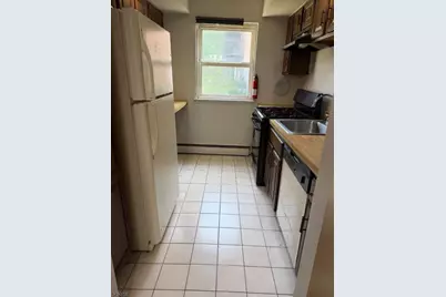 55 Gill Ln #25, Woodbridge Township, NJ 08830 - Photo 4
