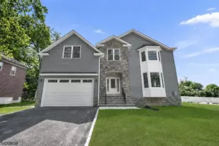 210 Corliss Ave, Phillipsburg, NJ 08865 - Photo 2