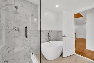 210 Corliss Ave, Phillipsburg, NJ 08865 - Photo 30