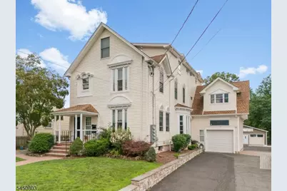 262 Prospect Ave, Dunellen, NJ 08812 - Photo 2