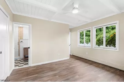 24 Fayson Lake Rd, Kinnelon, NJ 07405 - Photo 14
