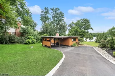 24 Fayson Lake Rd, Kinnelon, NJ 07405 - Photo 4