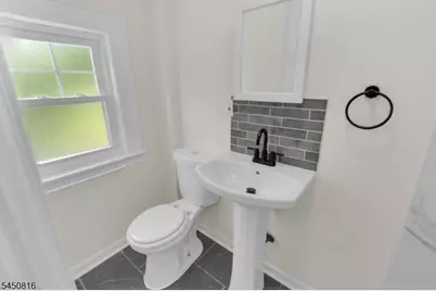 153 Clairmont Ter, Orange, NJ 07050 - Photo 24