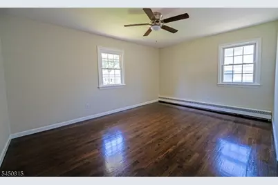 219 Haroldson Pl, Pompton Lakes, NJ 07442 - Photo 14