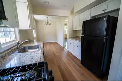 219 Haroldson Pl, Pompton Lakes, NJ 07442 - Photo 32