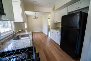 219 Haroldson Pl, Pompton Lakes, NJ 07442 - Photo 32