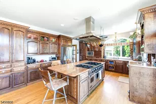 25 Balsam Pkwy, Sparta Township, NJ 07871 - Photo 26
