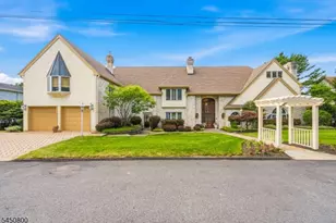25 Balsam Pkwy, Sparta Township, NJ 07871 - Photo 1
