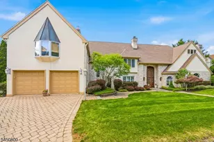 25 Balsam Pkwy, Sparta Township, NJ 07871 - Photo 2