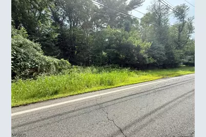 70 Fairfield Rd, Wayne, NJ 07470 - Photo 2