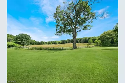 17 Fergerson Rd, Wantage, NJ 07461 - Photo 2