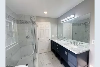 2501 Vantage Ct, Denville, NJ 07834 - Photo 12