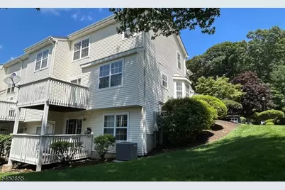2501 Vantage Ct, Denville, NJ 07834 - Photo 16