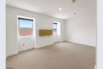 2 E Washington Ave #4B, Washington Boro, NJ 07882 - Photo 4