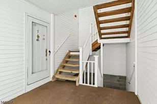 7 Smithfield Ct, Bernards Township, NJ 07920 - Photo 24