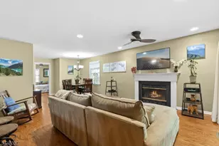 7 Smithfield Ct, Bernards Township, NJ 07920 - Photo 8