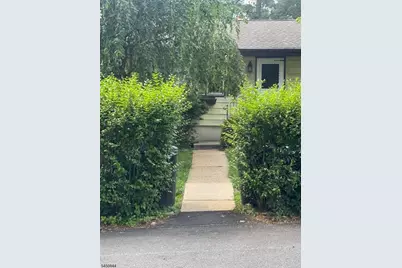 30 Terrence Ave, Jefferson Township, NJ 07849 - Photo 4