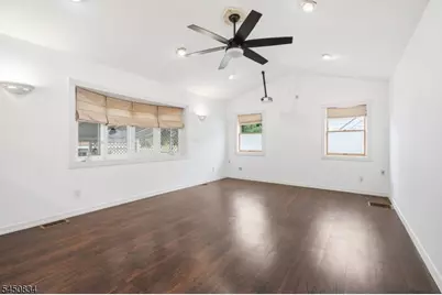 1026 Bashford Ave, Union Township, NJ 07083 - Photo 6