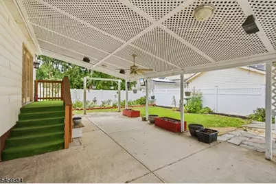 1026 Bashford Ave, Union Township, NJ 07083 - Photo 32