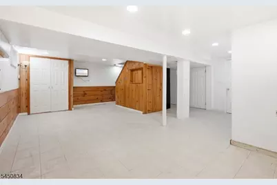 1026 Bashford Ave, Union Township, NJ 07083 - Photo 26