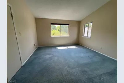 179 Drake Ln, Roxbury Township, NJ 07852 - Photo 10