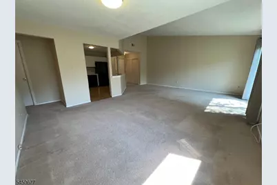 179 Drake Ln, Roxbury Township, NJ 07852 - Photo 8