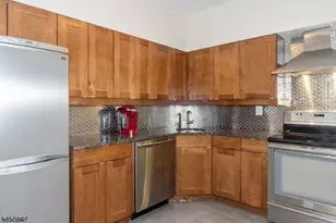 22 Riverside Dr, Cranford Township, NJ 07016 - Photo 6