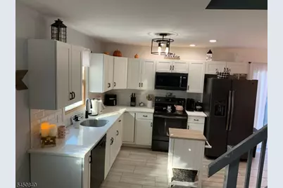 107 New York Ave, Jefferson Township, NJ 07849 - Photo 8