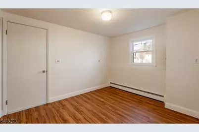 17 Longport Rd, Parsippany, NJ 07054 - Photo 18