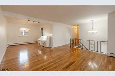 17 Longport Rd, Parsippany, NJ 07054 - Photo 4