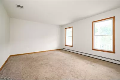 9 Carriage Ln, Hardyston Township, NJ 07419 - Photo 6