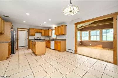9 Carriage Ln, Hardyston Township, NJ 07419 - Photo 18