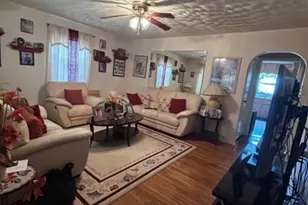 1065 Voorhees St, Hillside, NJ 07205 - Photo 4