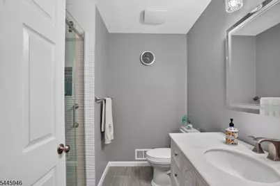 115 Constitution Way Ondo, Bernards Township, NJ 07920 - Photo 26