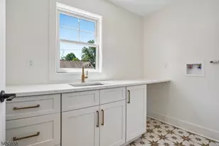 8 Pine Tree Terrace, Madison, NJ 07940 - Photo 24