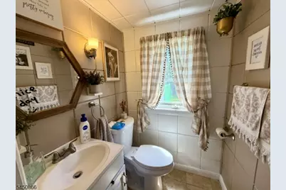 31 Hope St, Nutley, NJ 07110 - Photo 14
