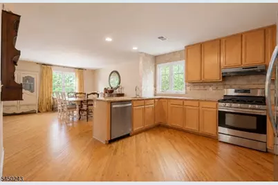 812 Columbus Ave, Westfield, NJ 07090 - Photo 10