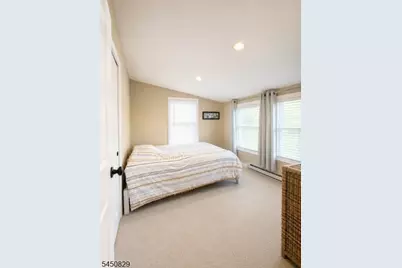1 Hickory Trl, Byram Township, NJ 07821 - Photo 8