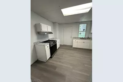 9 E Main St #9, Sussex, NJ 07461 - Photo 4