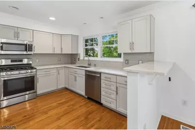 1 Entrance Ave, Morristown, NJ 07960 - Photo 8