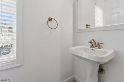 1 Entrance Ave, Morristown, NJ 07960 - Photo 10
