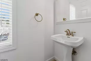1 Entrance Ave, Morristown, NJ 07960 - Photo 10