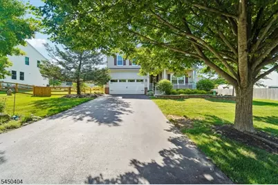 43 Alvin Sloan Ave, Washington Boro, NJ 07882 - Photo 2